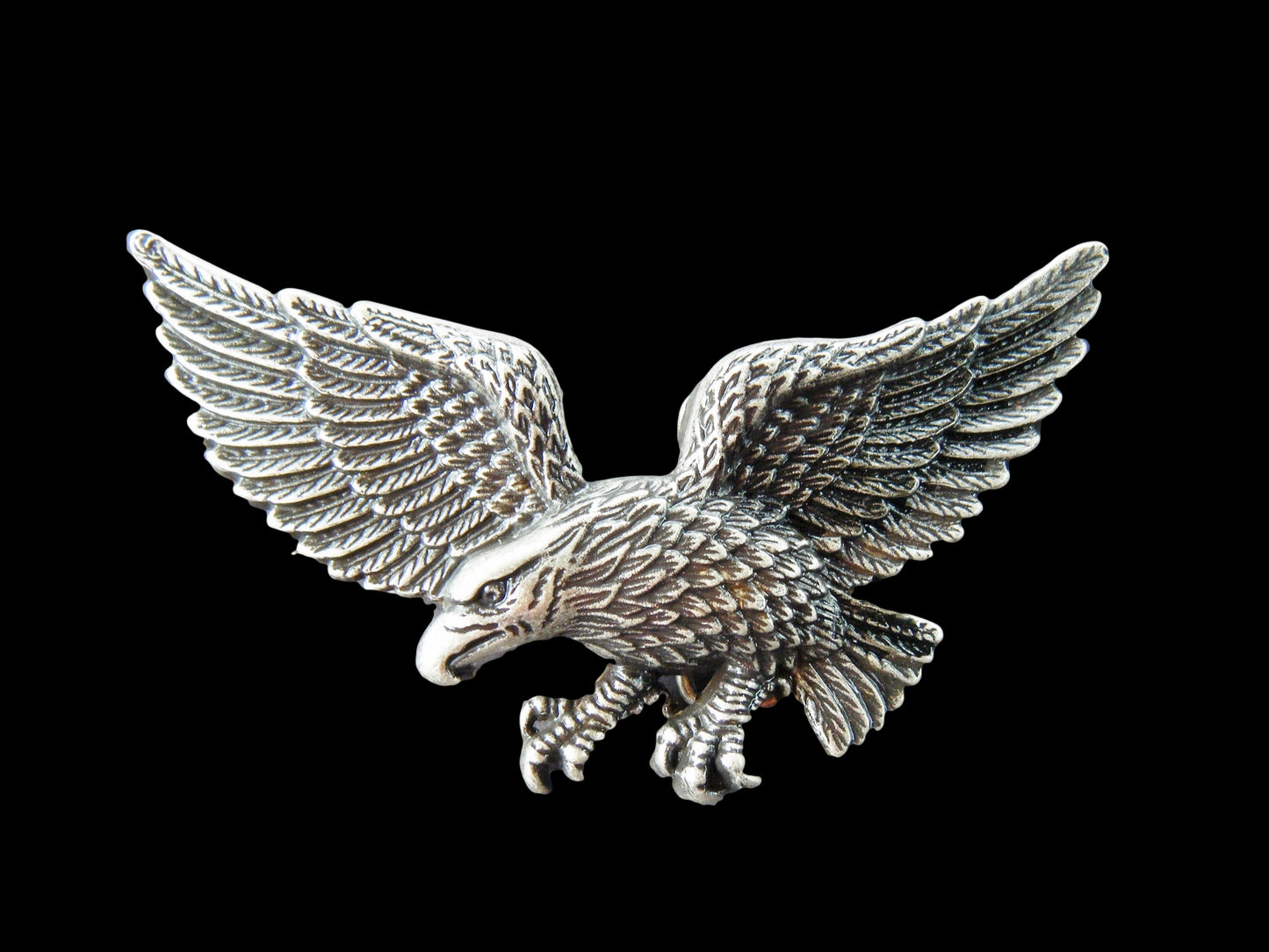 Hebilla de cinturón con alas de águila
