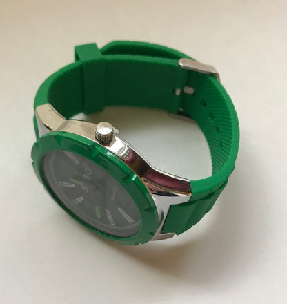 Green Unisex Men Woman Fashion Season Trendy Silicone Big Wrist Watch