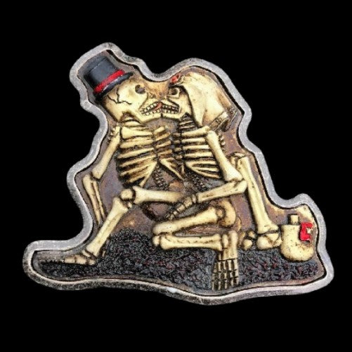 Skull Kissing Skeletons Eternal Love Belt Buckle