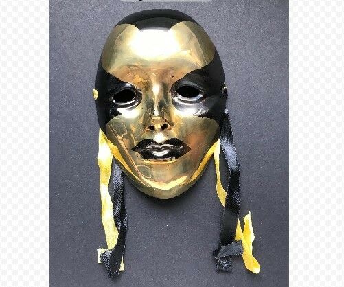 SOLID BRASS MASK WALL HANGING DECORATION