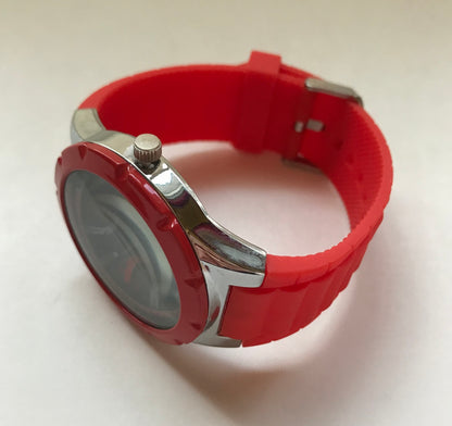 Red Unisex Men Woman Lady Fashion Silicone Big Wrist Watch Montre Rouge