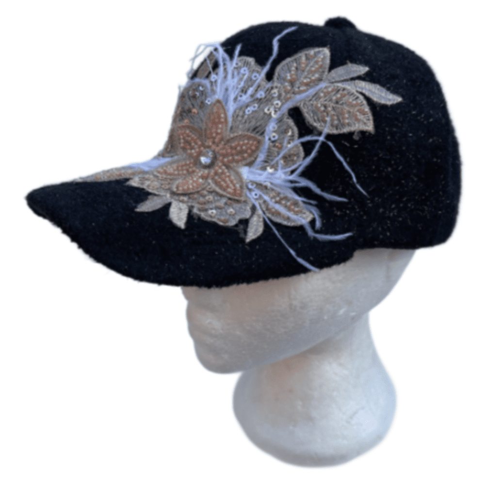 Gorro ajustable con plumas y flores adornadas con diamantes de imitación para mujer